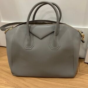 Gorgeous Italian Leather Purse